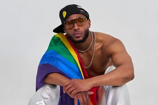 Marlon Wayans não rebateu Snoop Dogg: mensagem atribuída ao ator é fake news marlon wayans snoop dogg
