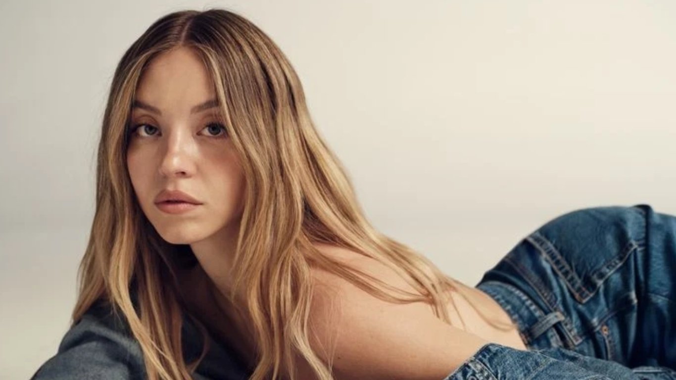 007 | Jeff Bezos está forçando a presença de Sydney Sweeney em novo filme 1 007