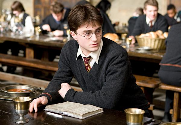 Harry Potter | Daniel Radcliffe revela constrangimento ao se ver atuando na saga 3 image 7
